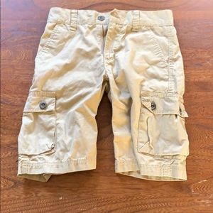 Levi’s boys 8 reg shorts